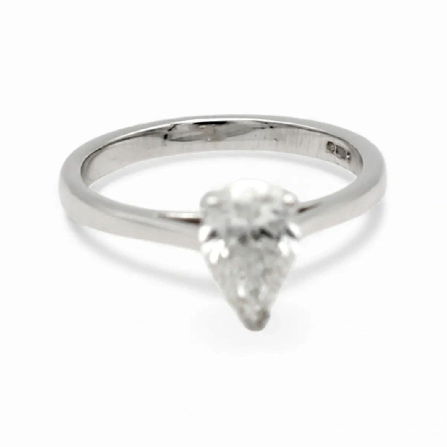 1.02 Carat Pear Cut Diamond Solitaire Ring - Image 5
