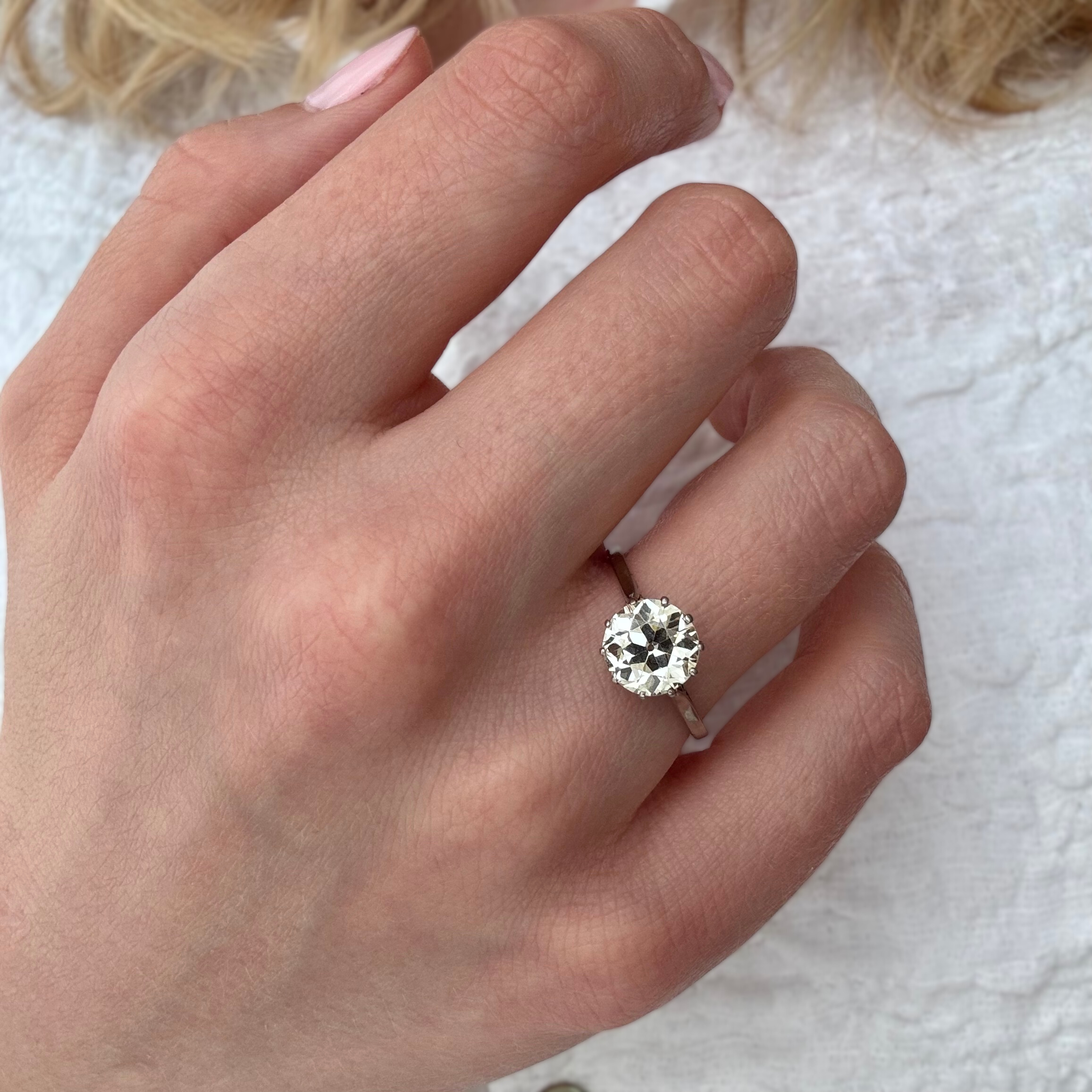 Vintage 2.25 Carat Diamond Solitaire Engagement Ring - Image 2
