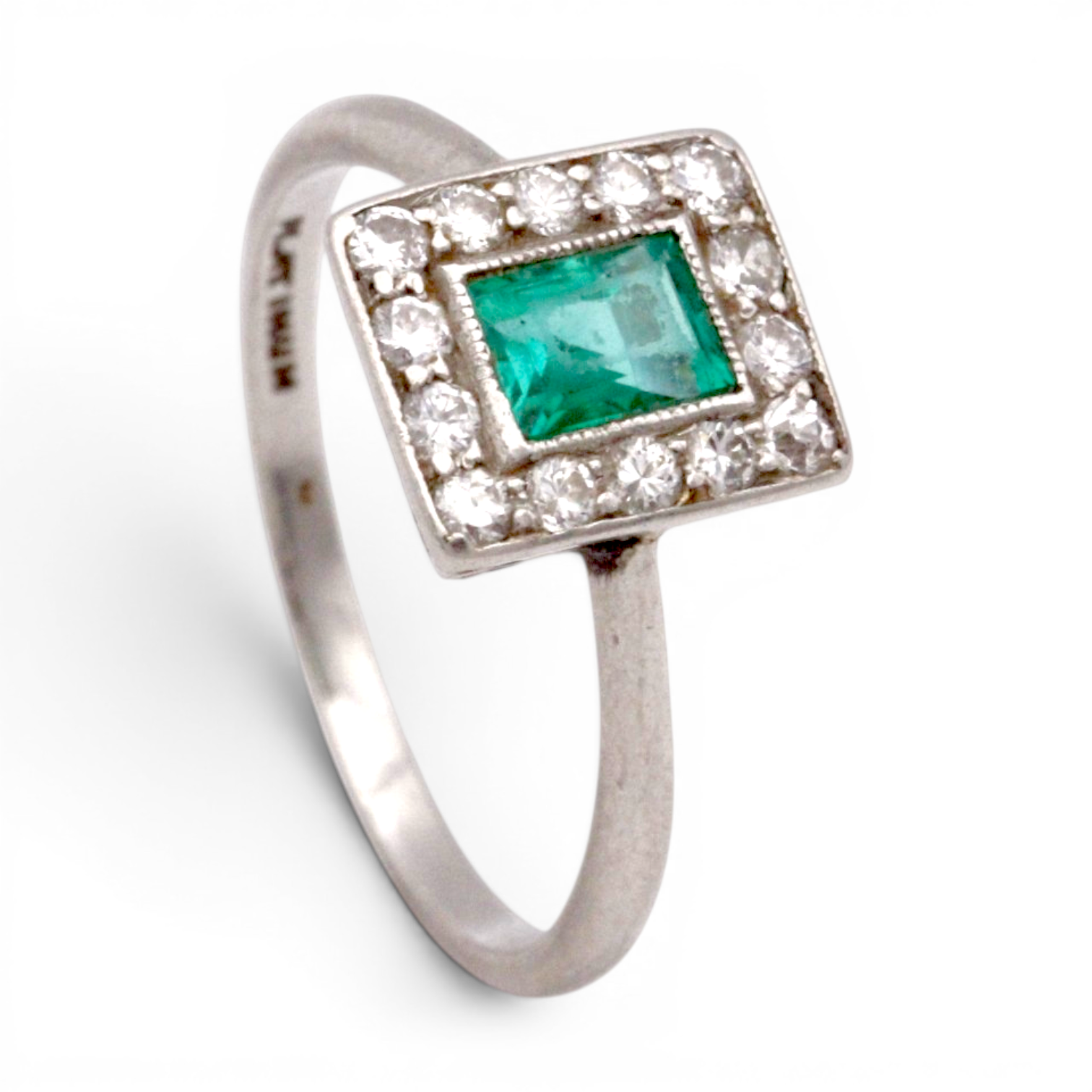 Vintage Emerald and Diamond Cluster Ring - Image 2