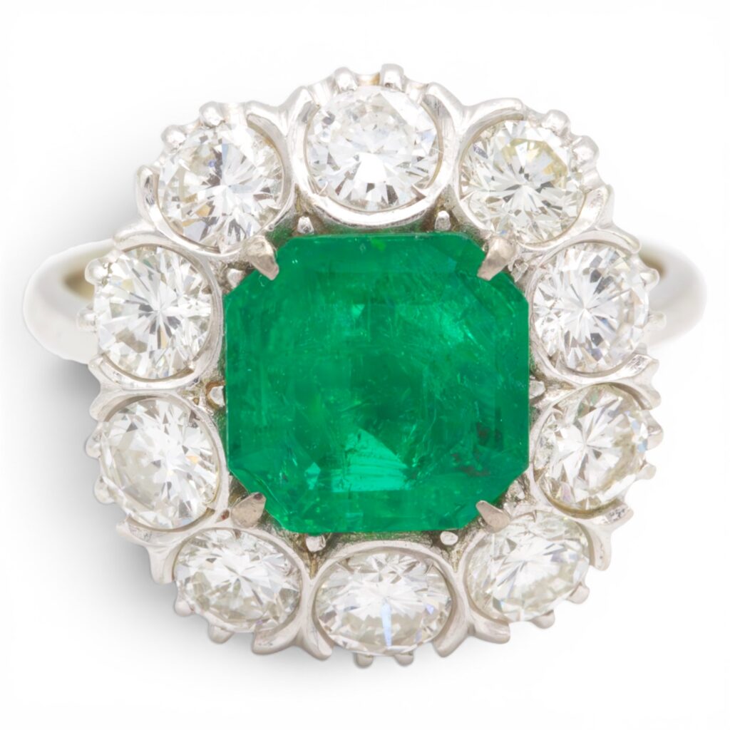 Vintage Colombian Emerald and Diamond Cluster Ring
